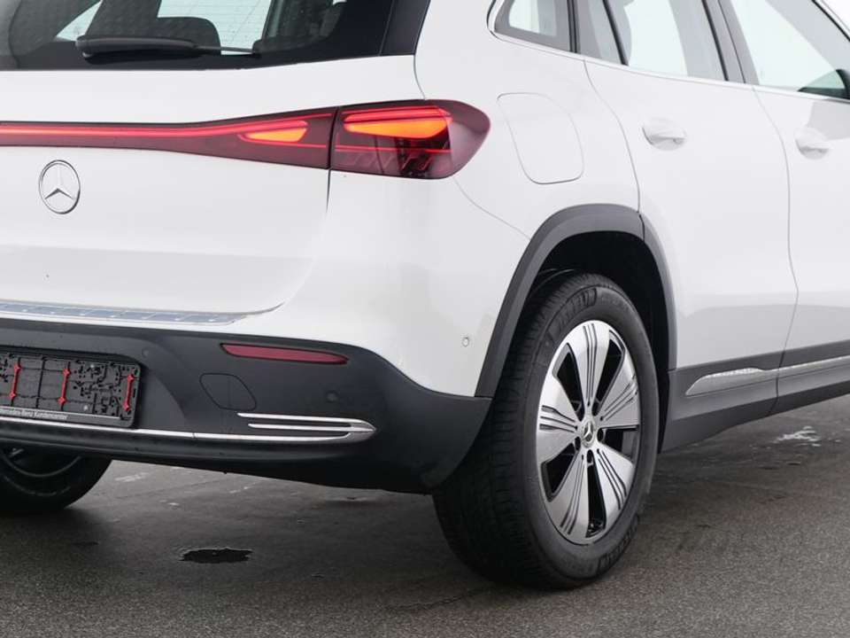 Mercedes-Benz EQA 250 - Imagem 10