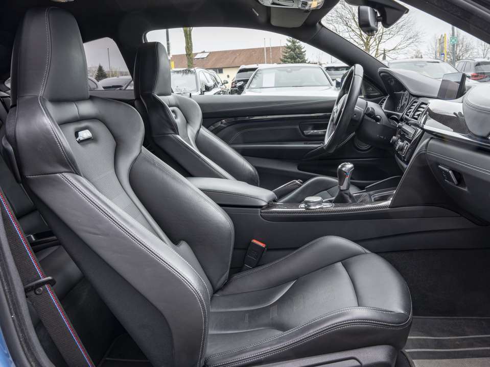 BMW M4 - Imagem 3