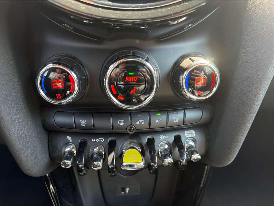MINI Cooper SE - Imagem 14