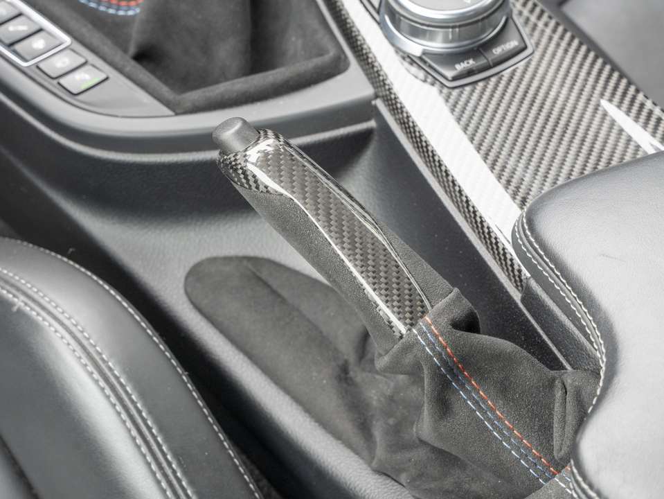 BMW M4 - Imagem 10