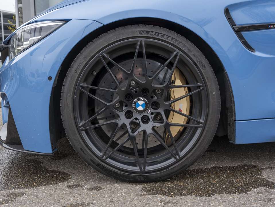 BMW M4 - Imagem 13