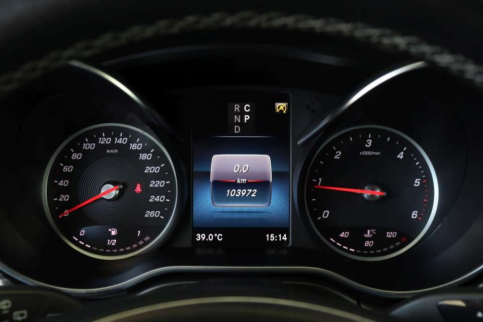 Mercedes-Benz V 250 - Imagem 10