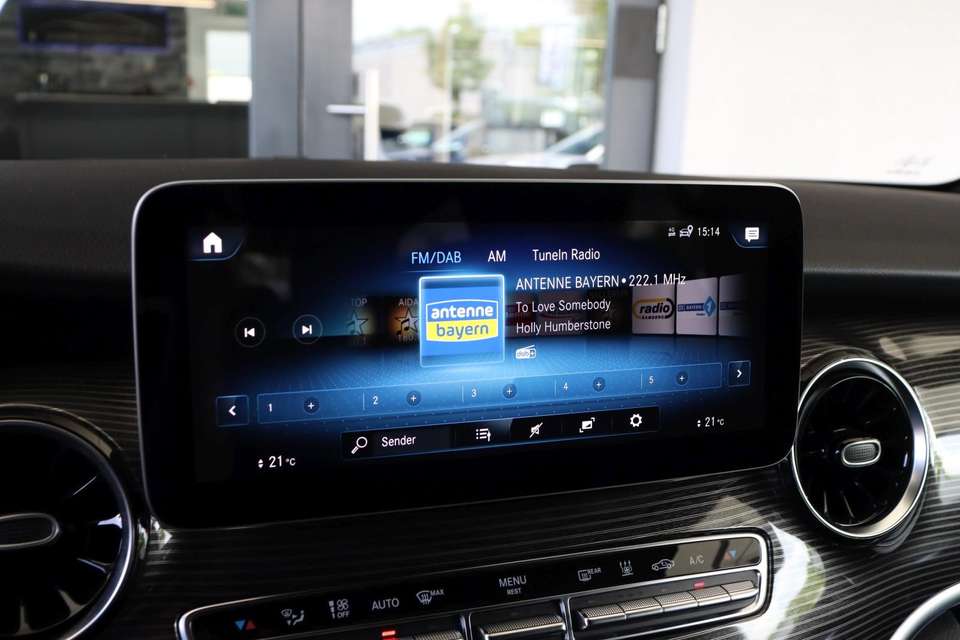 Mercedes-Benz V 250 - Imagem 11