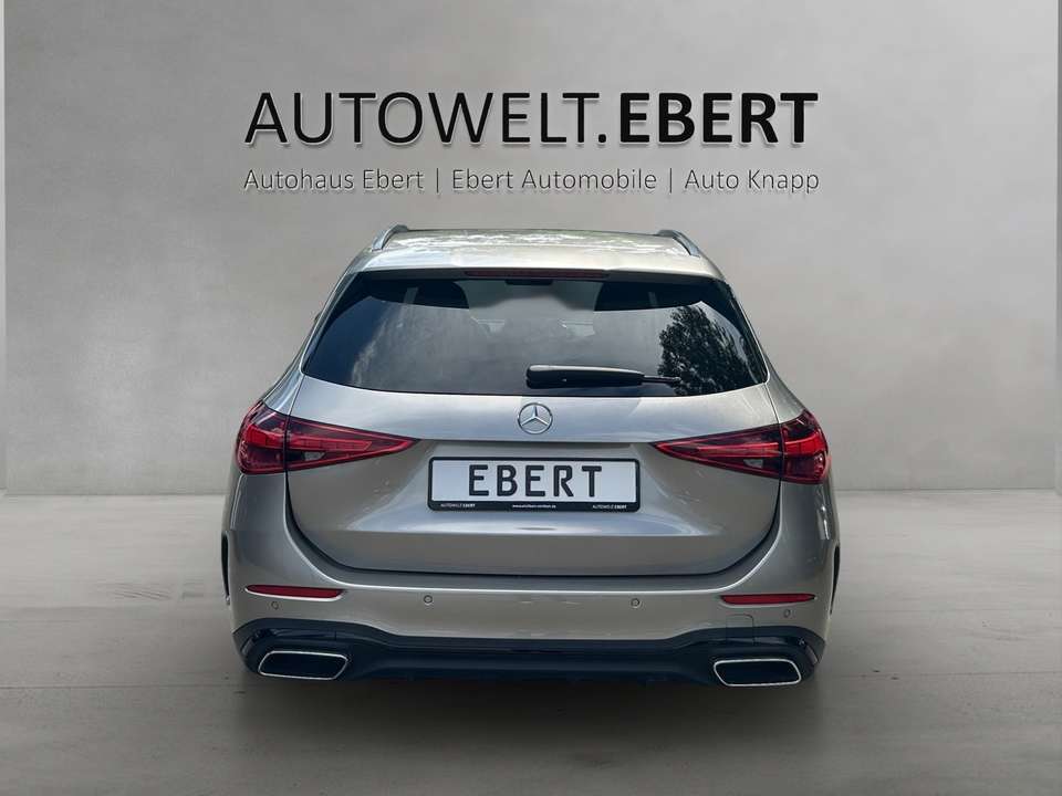 Mercedes-Benz C 300 - Imagem 4