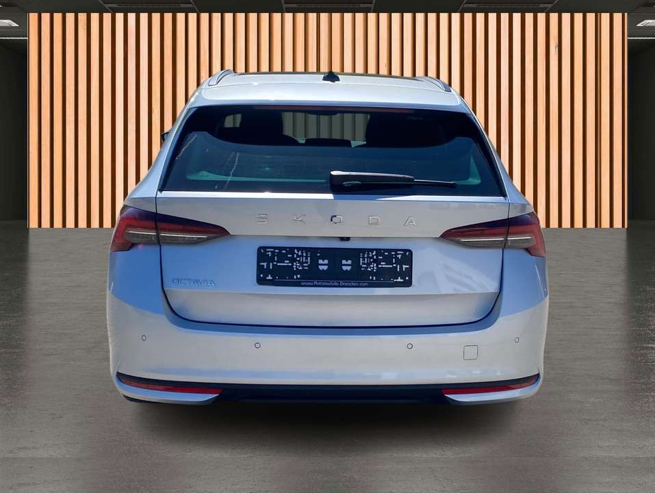 Skoda Octavia - Imagem 9