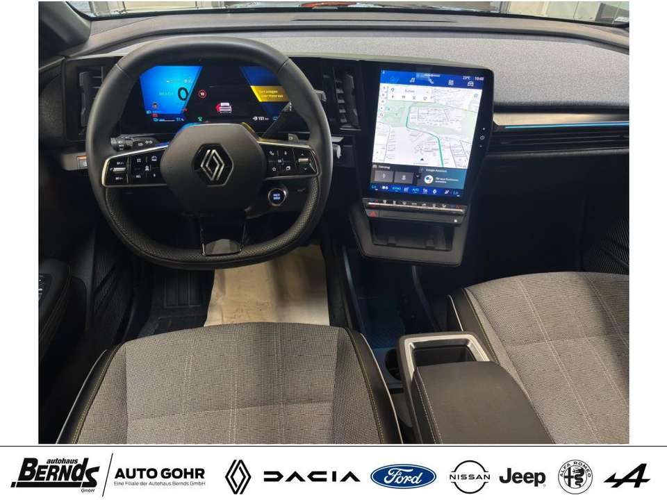 Renault Megane E-Tech - Imagem 13