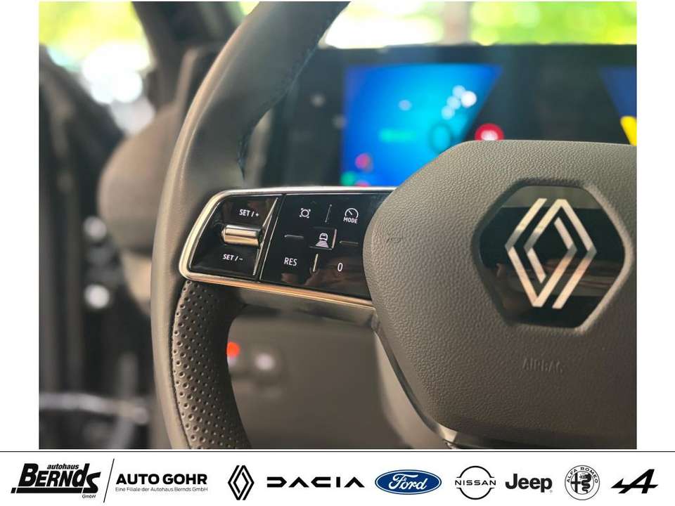 Renault Megane E-Tech - Imagem 15