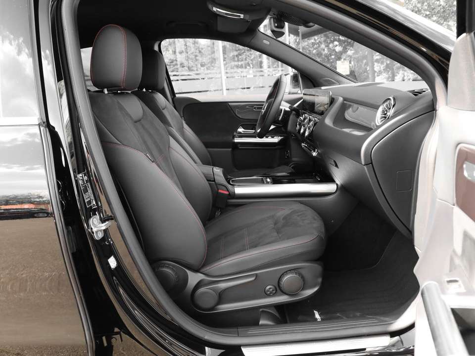 Mercedes-Benz GLA 200 - Imagem 6
