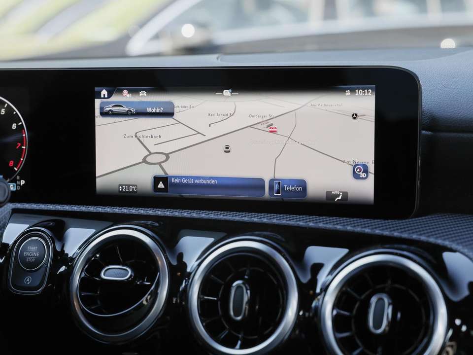 Mercedes-Benz CLA 200 - Imagem 8