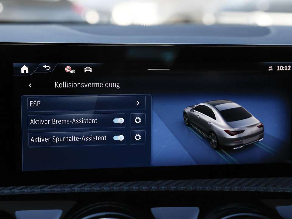 Mercedes-Benz CLA 200 - Imagem 14