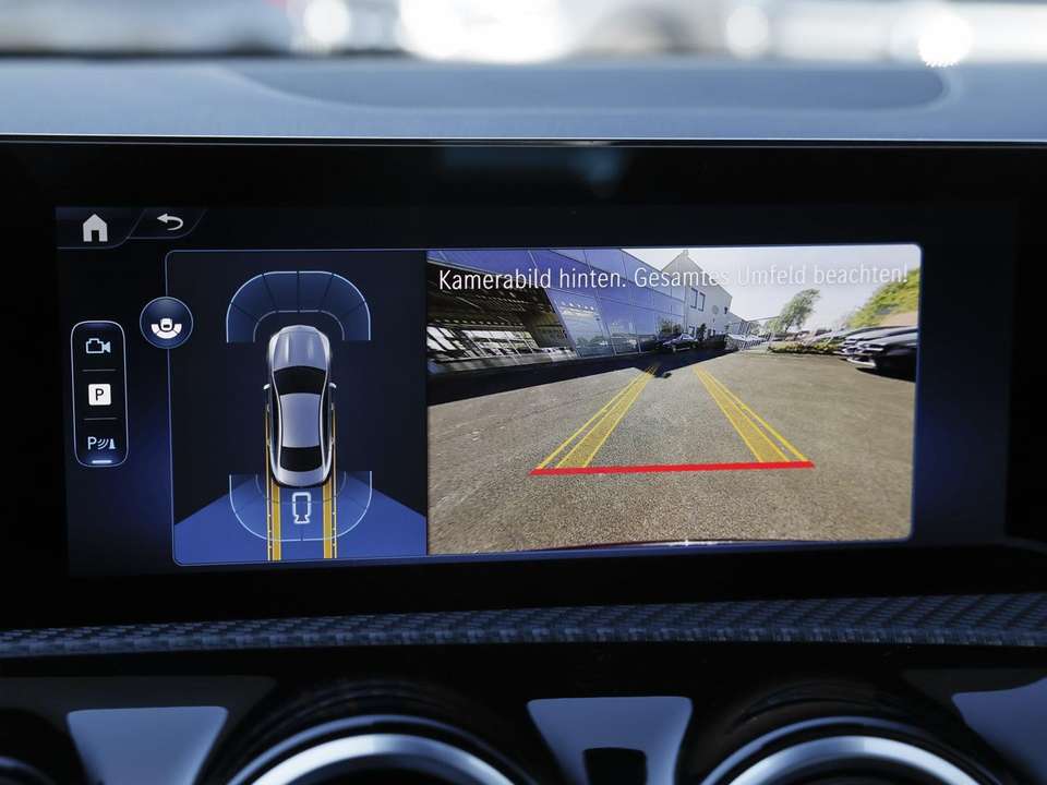 Mercedes-Benz CLA 200 - Imagem 15