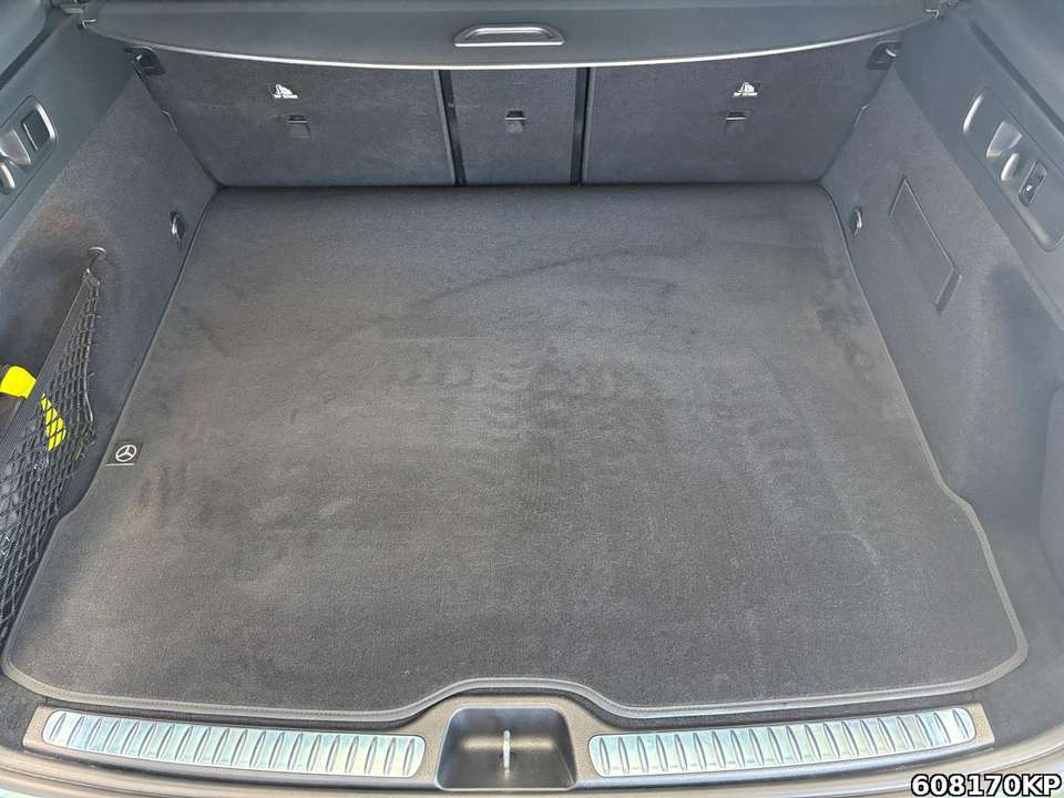 Mercedes-Benz GLC 300 - Imagem 6