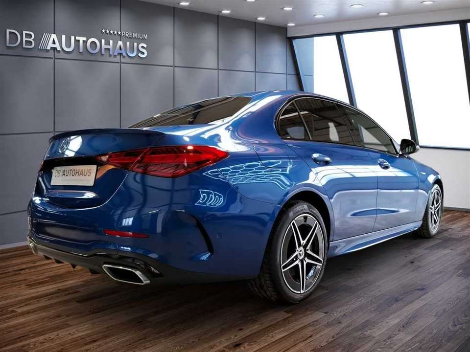 Mercedes-Benz C 300 - Imagem 4