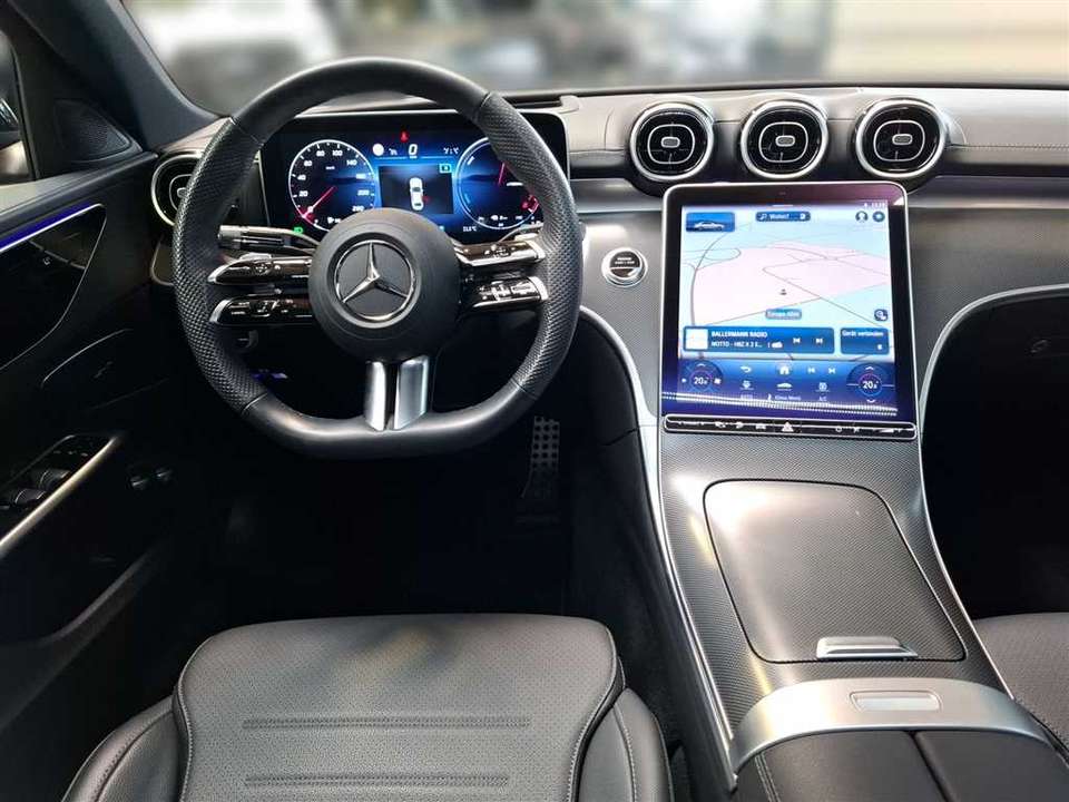 Mercedes-Benz C 300 - Imagem 9