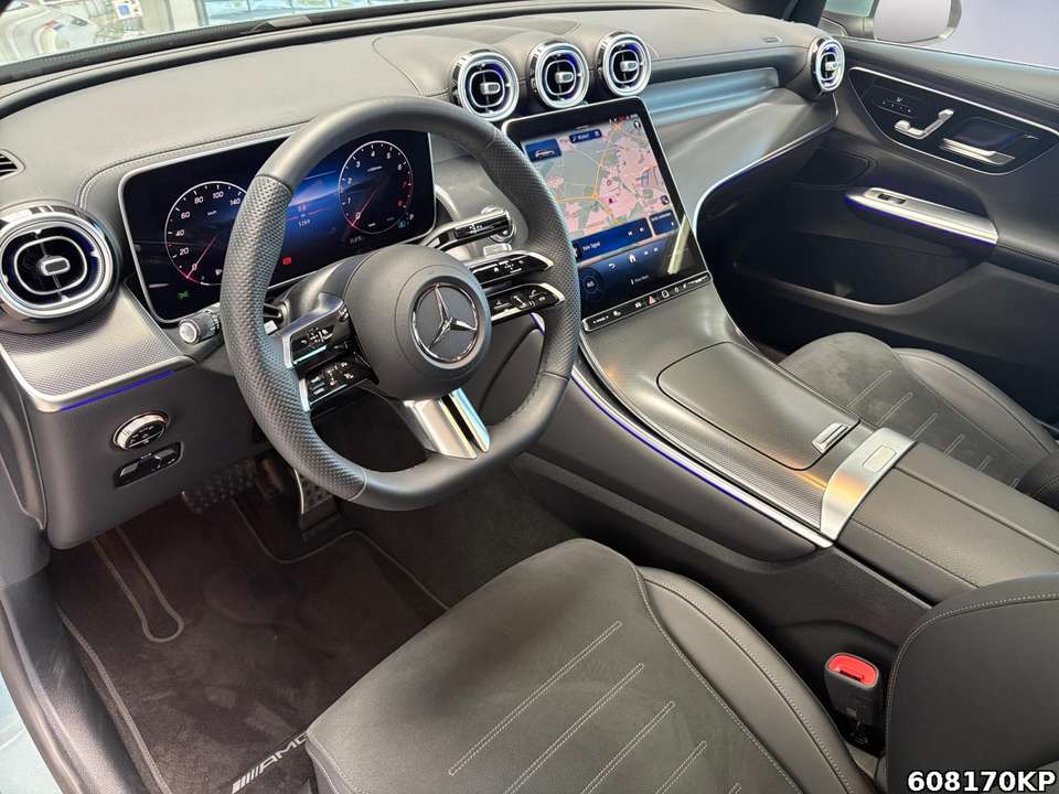 Mercedes-Benz GLC 300 - Imagem 14