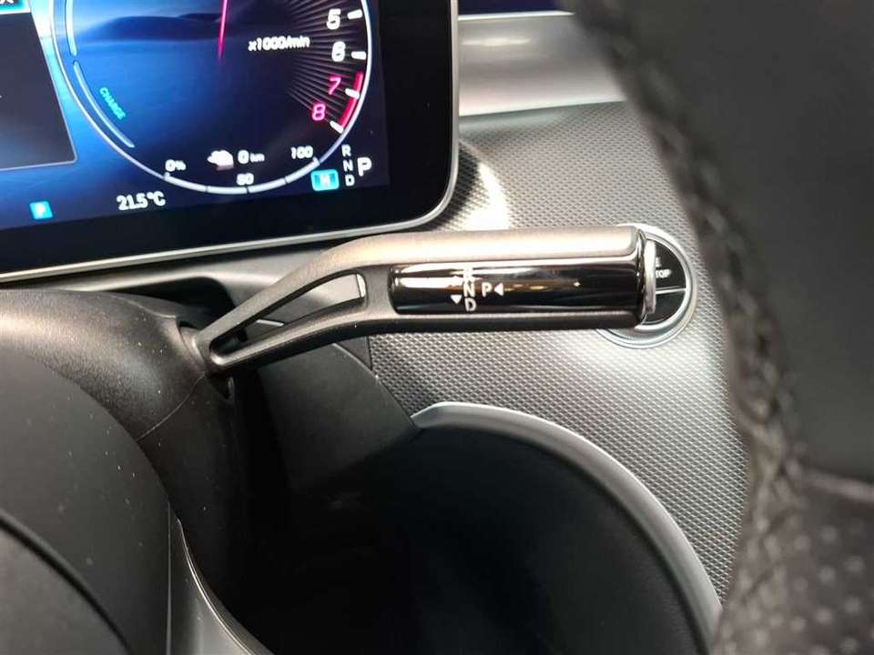 Mercedes-Benz C 300 - Imagem 15