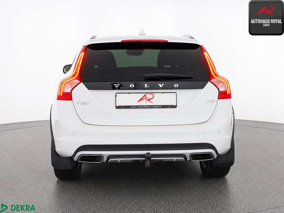 Volvo V60 Cross Country - Imagem 4