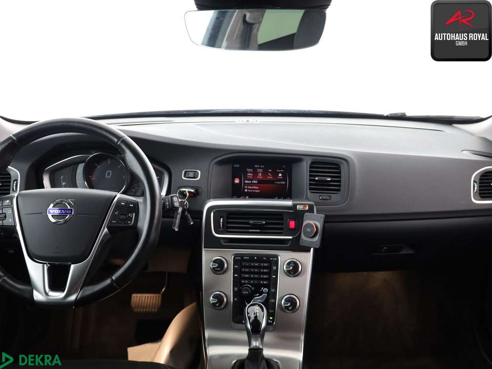 Volvo V60 Cross Country - Imagem 9