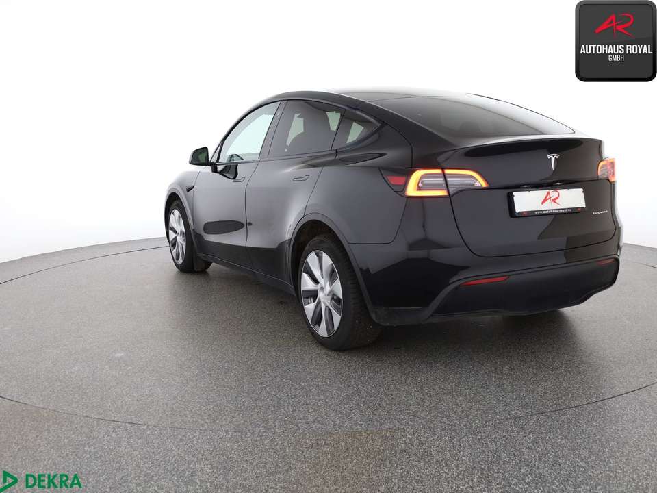 Tesla Model Y - Imagem 3