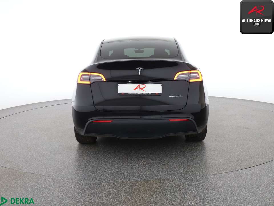 Tesla Model Y - Imagem 4