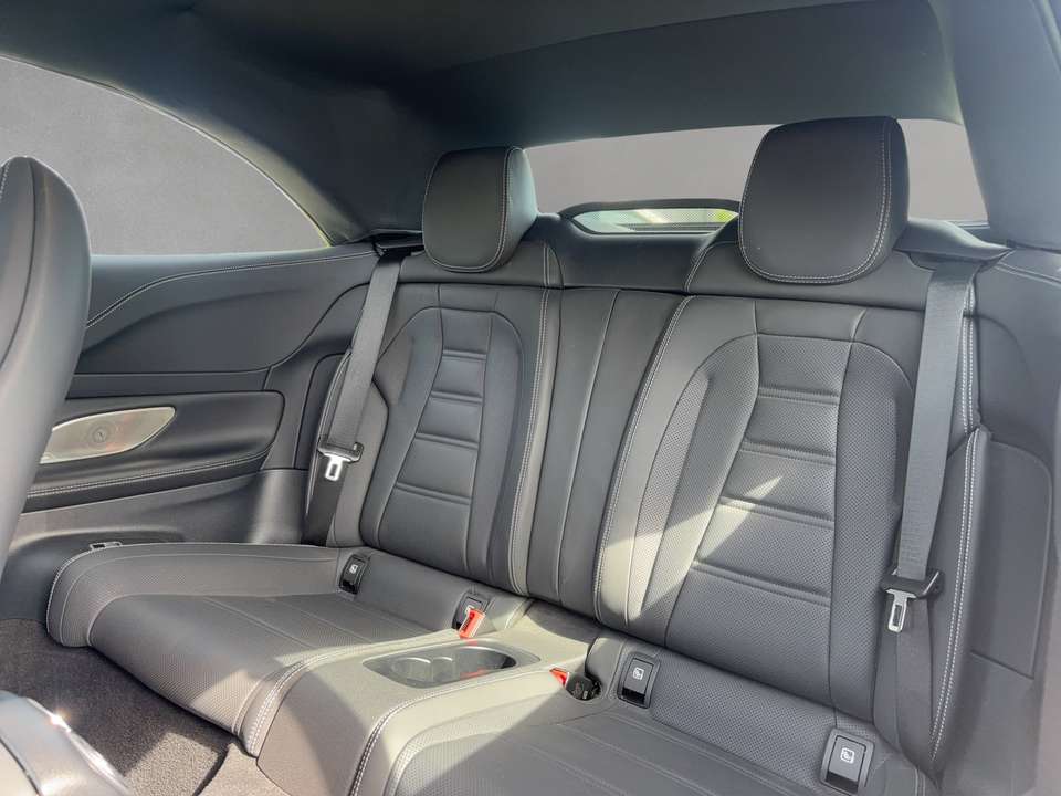 Mercedes-Benz E 53 AMG - Imagem 12