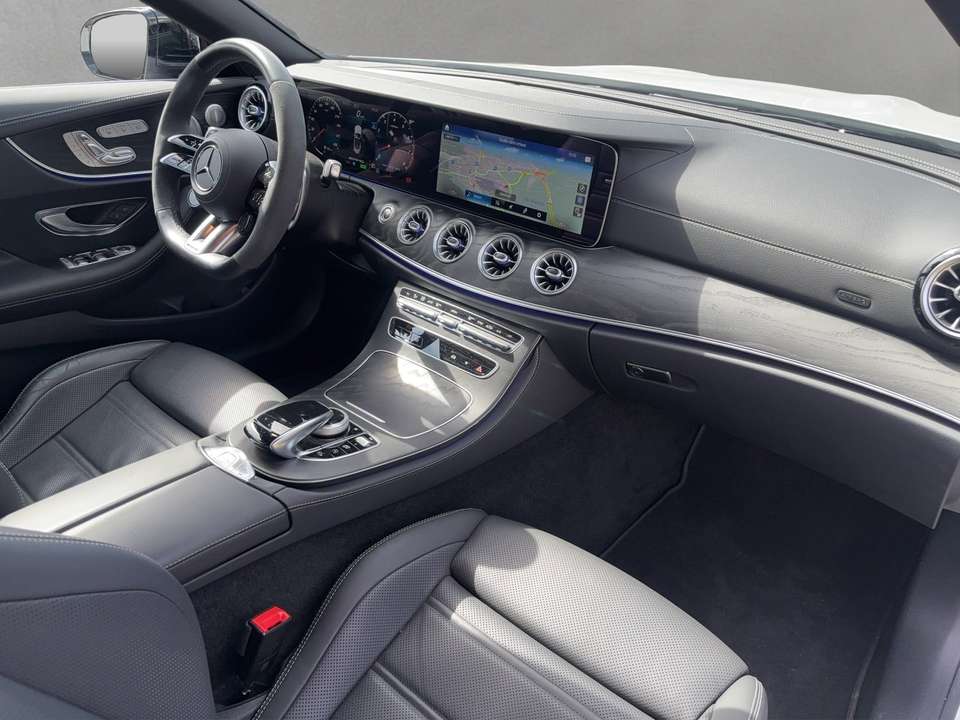 Mercedes-Benz E 53 AMG - Imagem 15