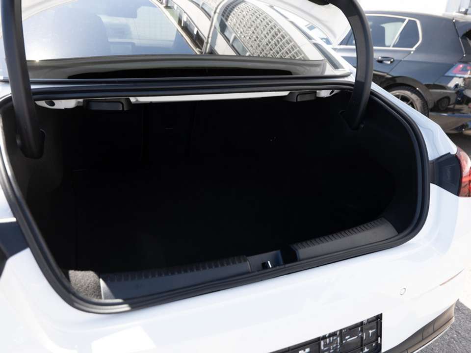 Mercedes-Benz CLA 220 - Imagem 6