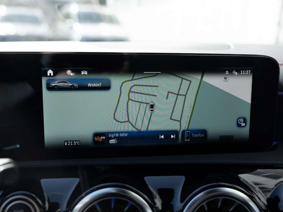Mercedes-Benz CLA 220 - Imagem 8