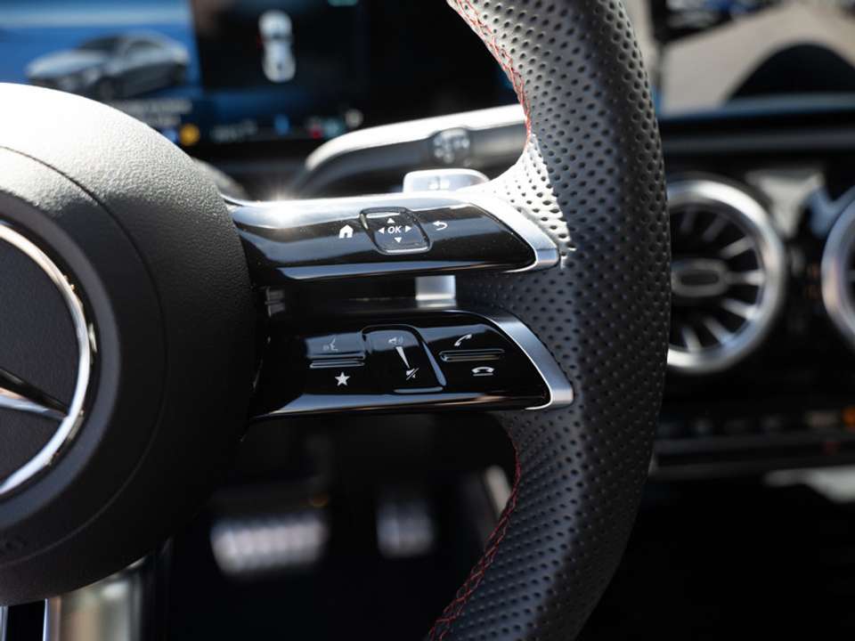 Mercedes-Benz CLA 220 - Imagem 15