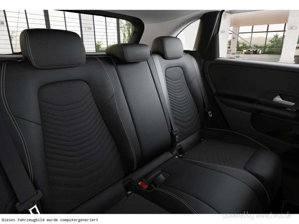 Mercedes-Benz B 180 - Imagem 9