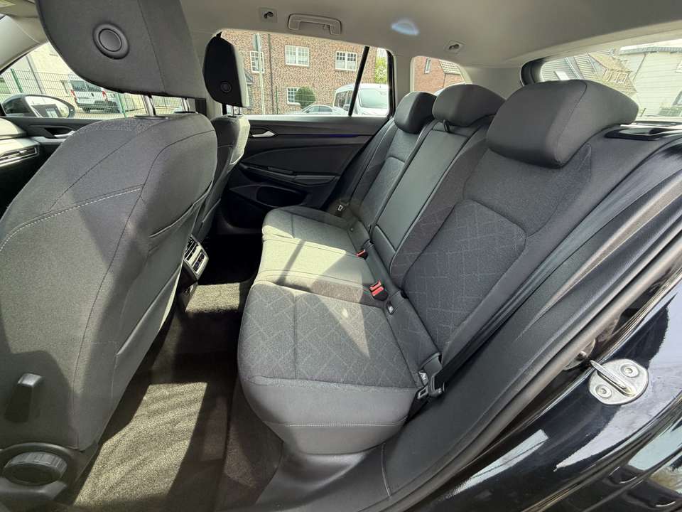 Volkswagen Golf - Imagem 9