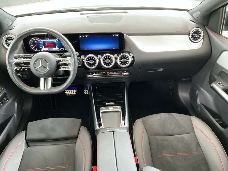 Mercedes-Benz B 250 - Imagem 11