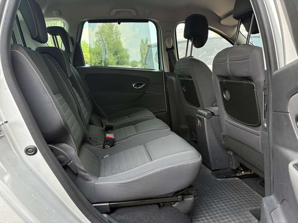 Renault Scenic - Imagem 13
