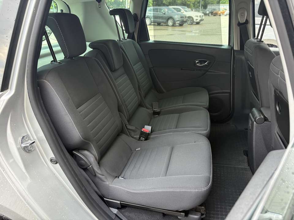 Renault Scenic - Imagem 14