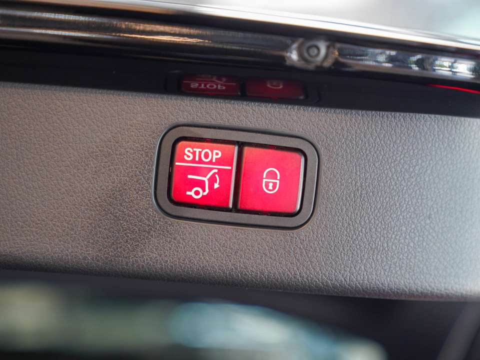 Mercedes-Benz C 220 - Imagem 6
