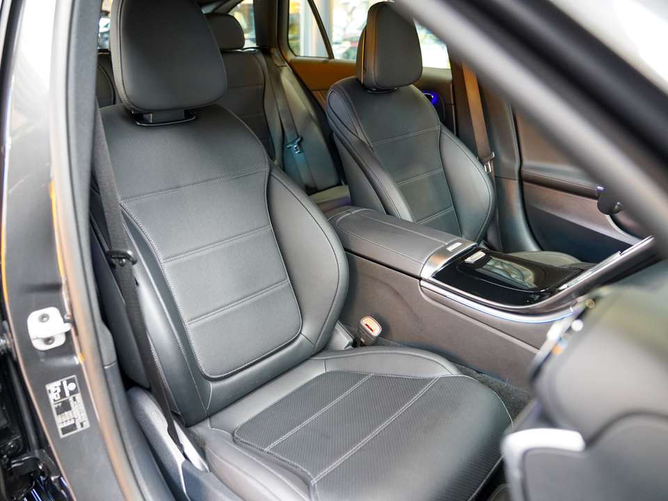 Mercedes-Benz C 300 - Imagem 7