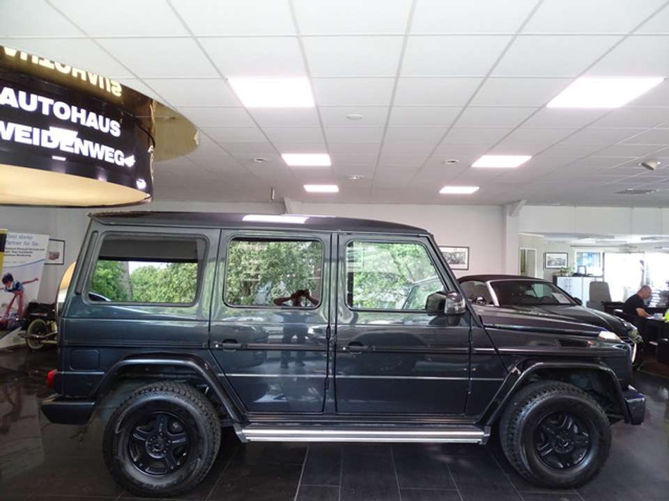 Mercedes-Benz G 350 - Imagem 9