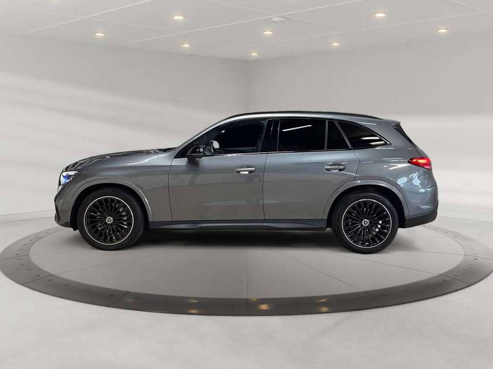 Mercedes-Benz GLC 300 - Imagem 4