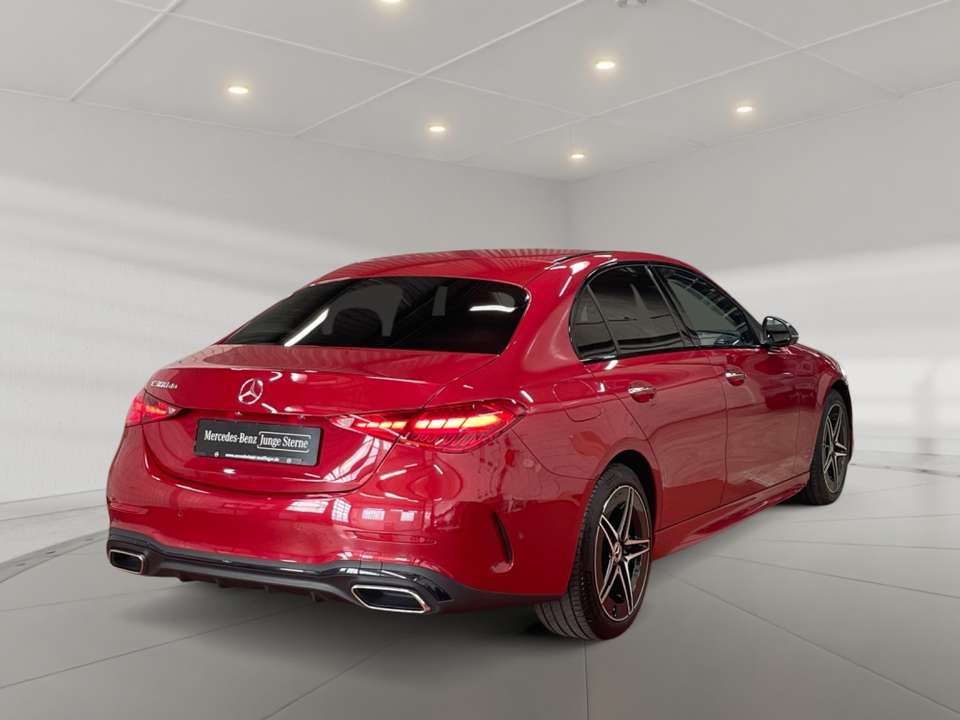Mercedes-Benz C 300 - Imagem 3