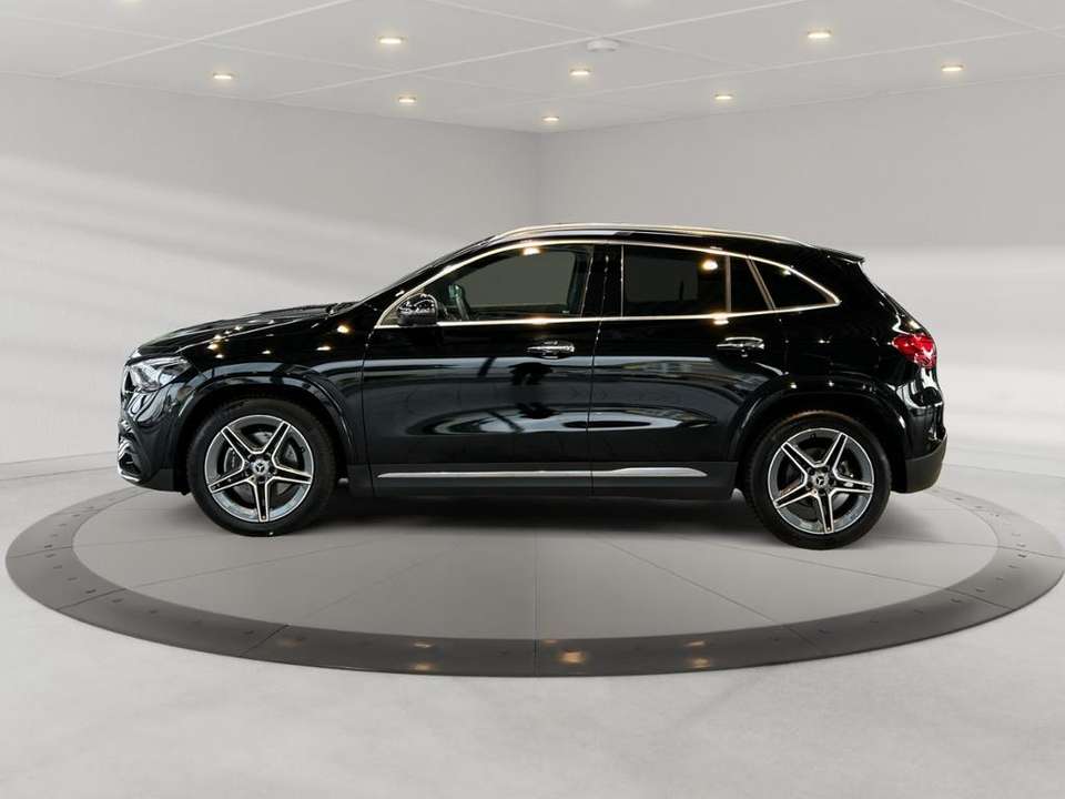Mercedes-Benz GLA 200 - Imagem 4