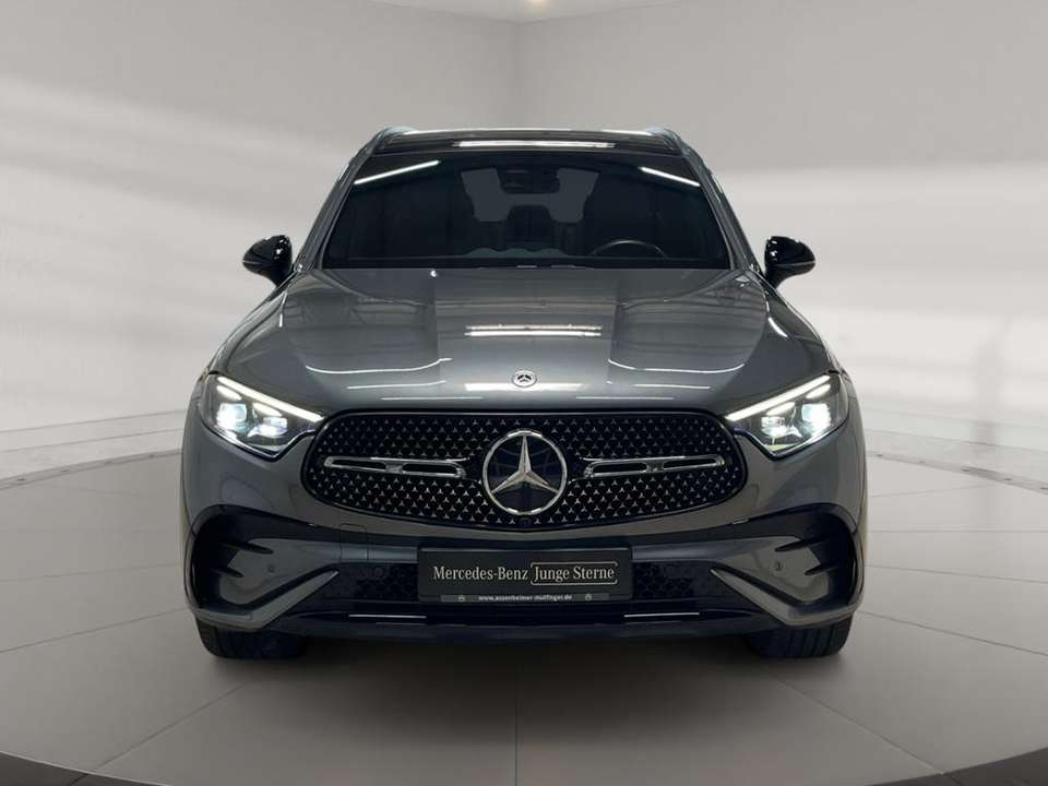 Mercedes-Benz GLC 300 - Imagem 6