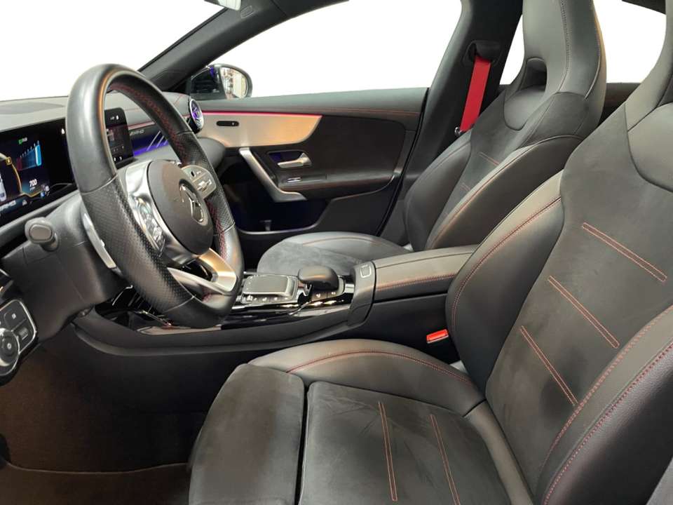 Mercedes-Benz CLA 35 AMG - Imagem 7