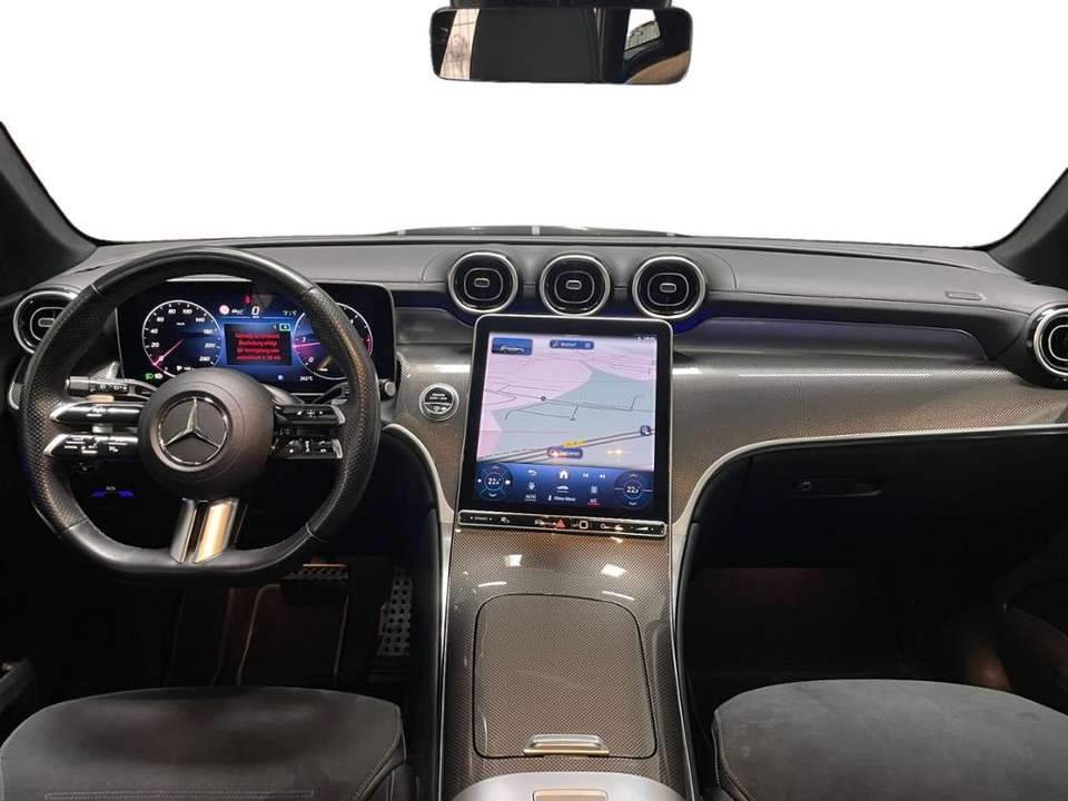 Mercedes-Benz GLC 300 - Imagem 11