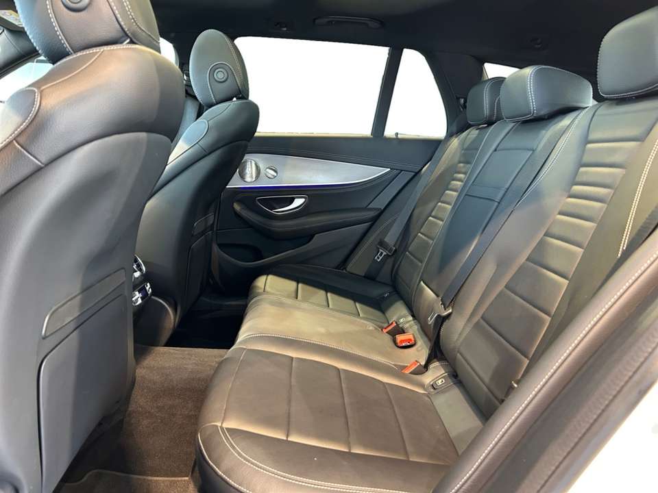 Mercedes-Benz E 400 - Imagem 10