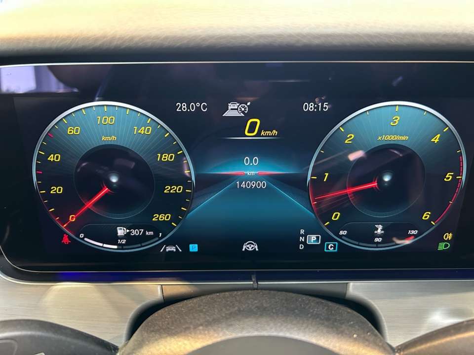 Mercedes-Benz E 400 - Imagem 13