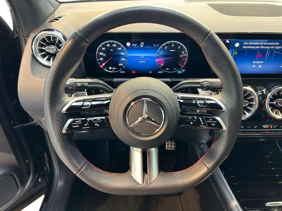 Mercedes-Benz GLA 200 - Imagem 14