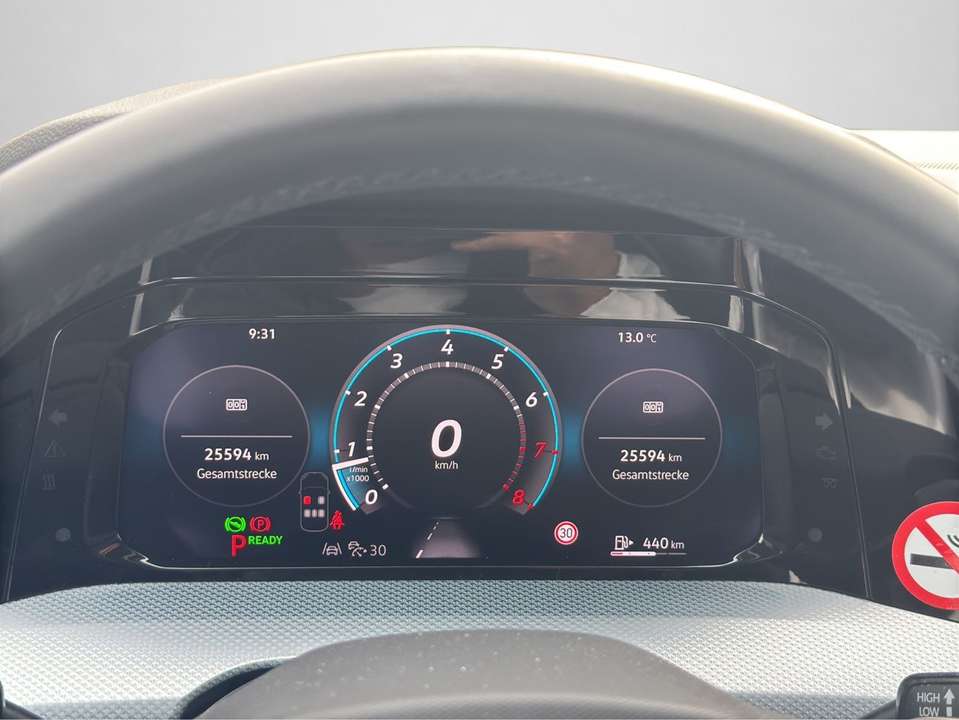 Volkswagen Golf Variant - Imagem 11