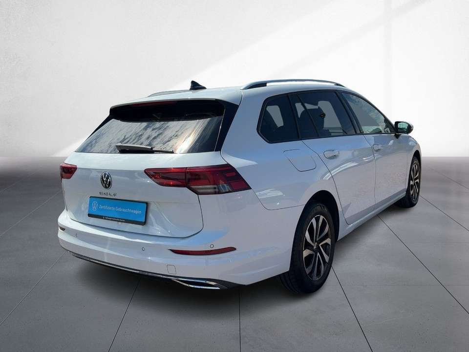 Volkswagen Golf Variant - Imagem 4