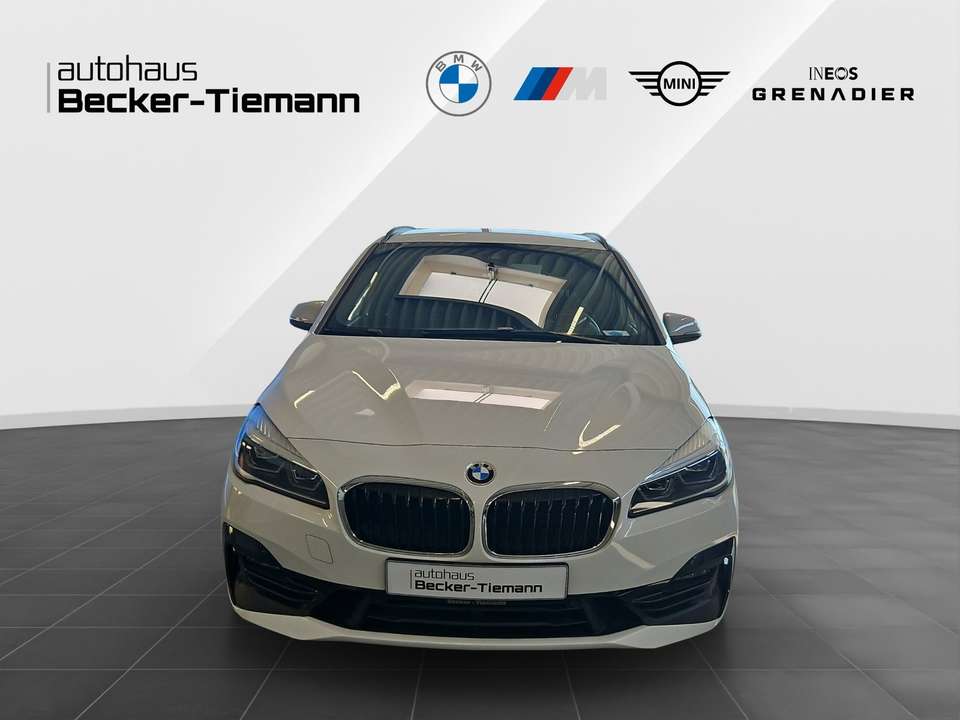 BMW 218 - Imagem 2