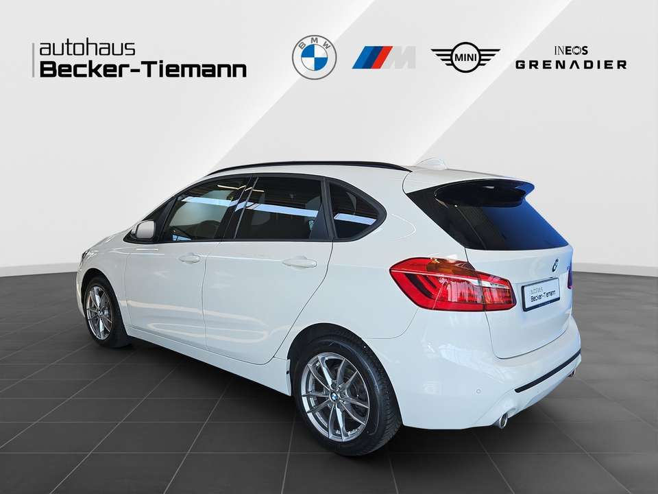 BMW 218 - Imagem 4